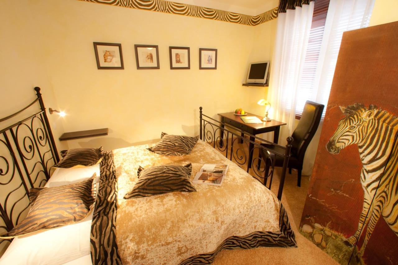 Park Villa Zentral Am Mittelrhein - Zimmer & Apartments 보파르트 외부 사진